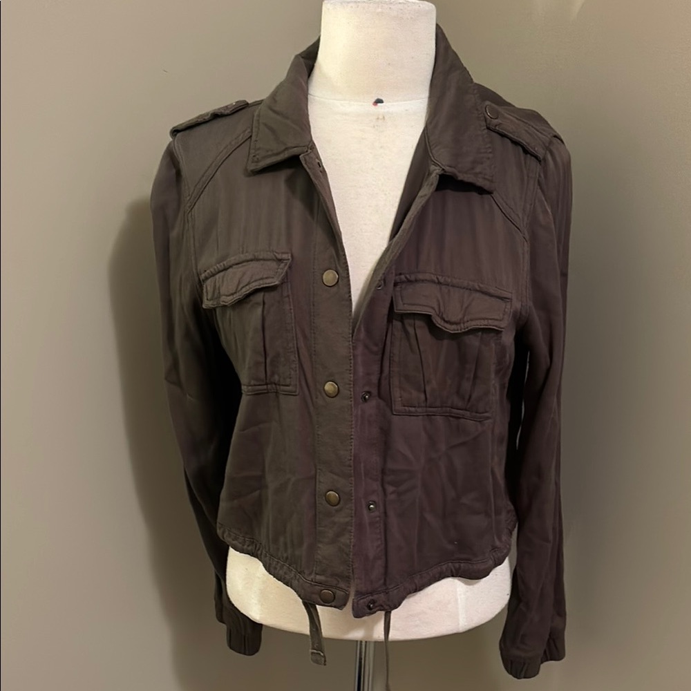 Casual Liquid Khaki Crop Jacket Size Large